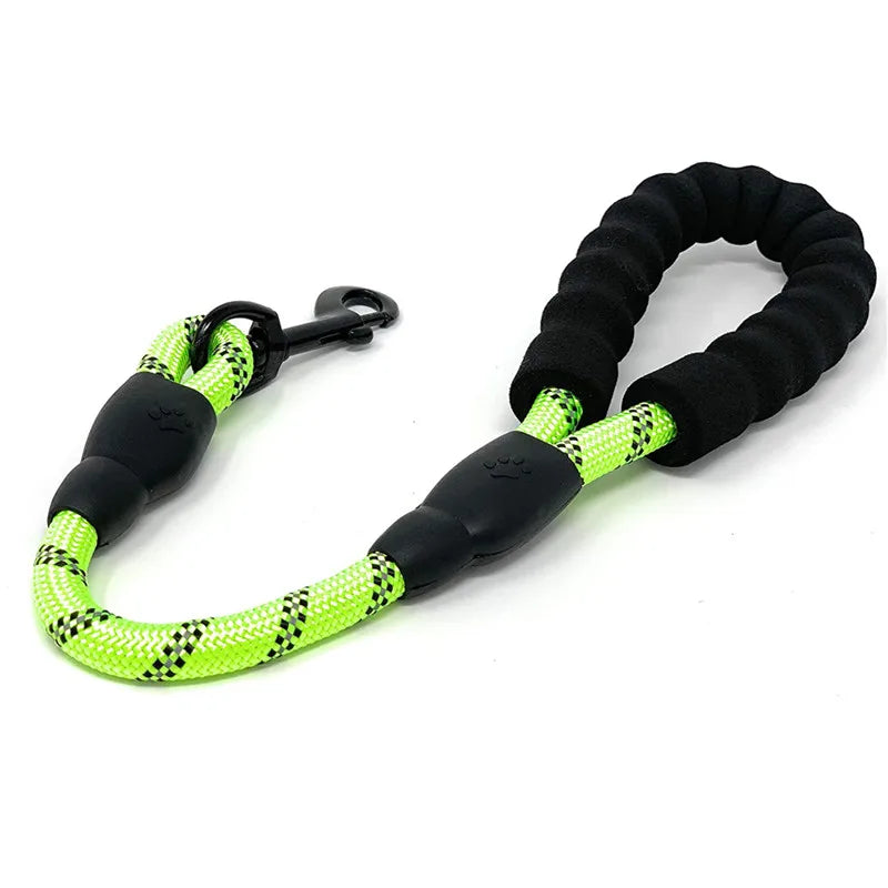 Reflective Short Dog Leash with Comfortable Handle: Ideal for Large Dog Walking